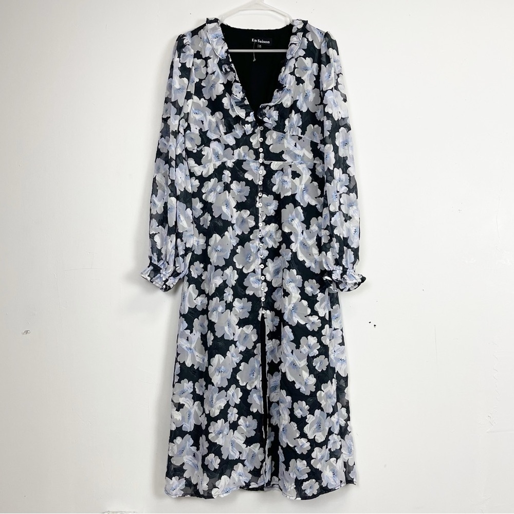 NEW En Saison Dress Womens Medium Teagan Floral Long Sleeve Midi Blue Gray NWOT